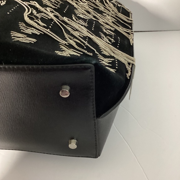 NWT CROMIA WOMAN'S LARGE LEATHER SUEDE TOTE BLACK  BAG FRINGE CHAINS AT FRONT - Picture 4 of 16